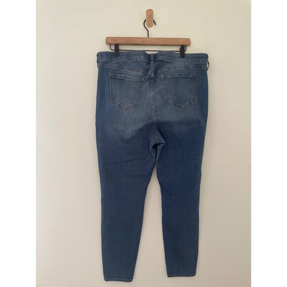 Torrid Distressed High Rise Skinny Jeans - Picture 10 of 12